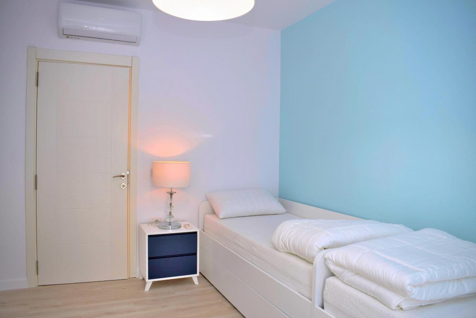 White Moon Appartement *